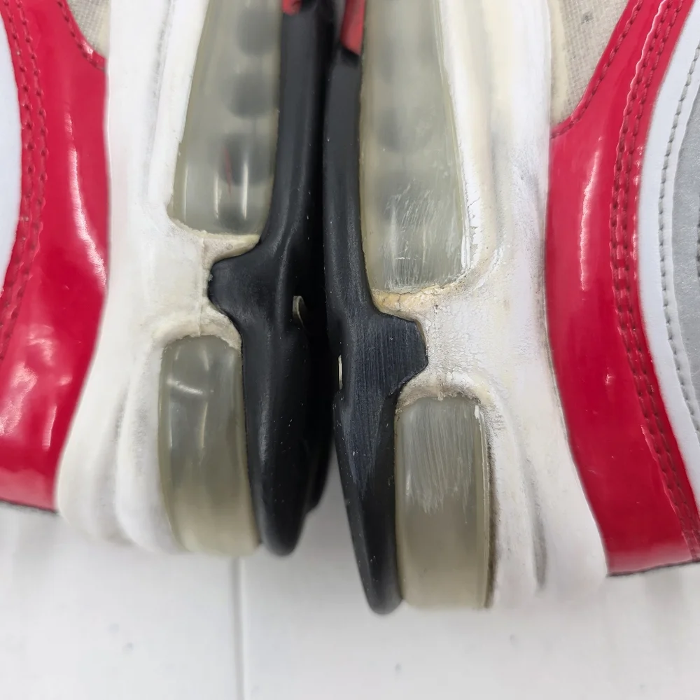 Nike Air Max '97 University Red Pure Platinum Men's‎ Size 9.5 921826-009 Read.